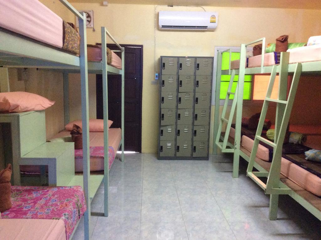 קופנגן Maddy'S Hostel מראה חיצוני תמונה
