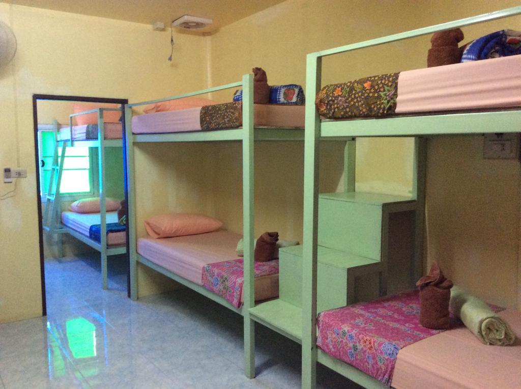 קופנגן Maddy'S Hostel מראה חיצוני תמונה