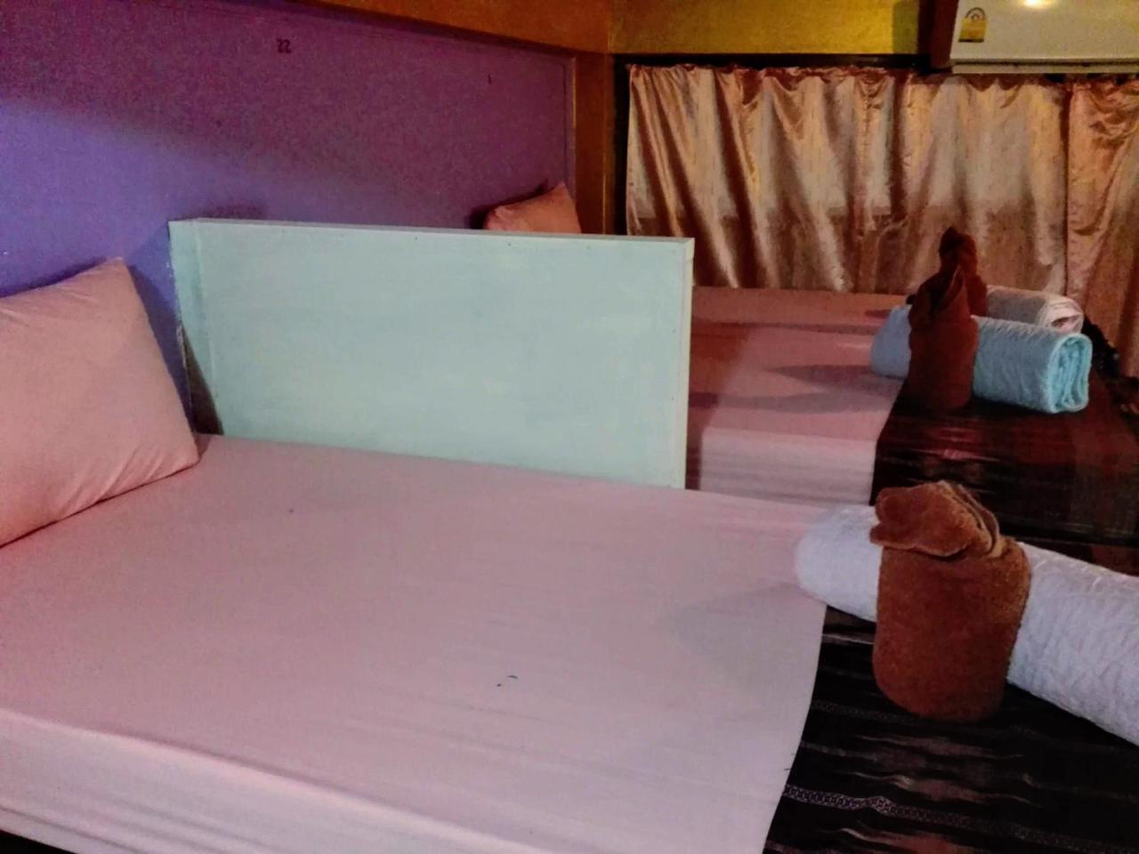 קופנגן Maddy'S Hostel מראה חיצוני תמונה